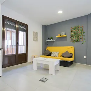 https://enjoygranada-realejo-deluxe-2b.es-andalucia.com